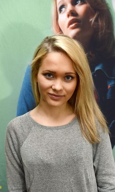 Näyttelijä Sanni Kurkisuo Miss Farkku-Suomi -elokuvan lehdistötilaisuudessa Helsingissä tiistaina 24. heinäkuuta 2012.