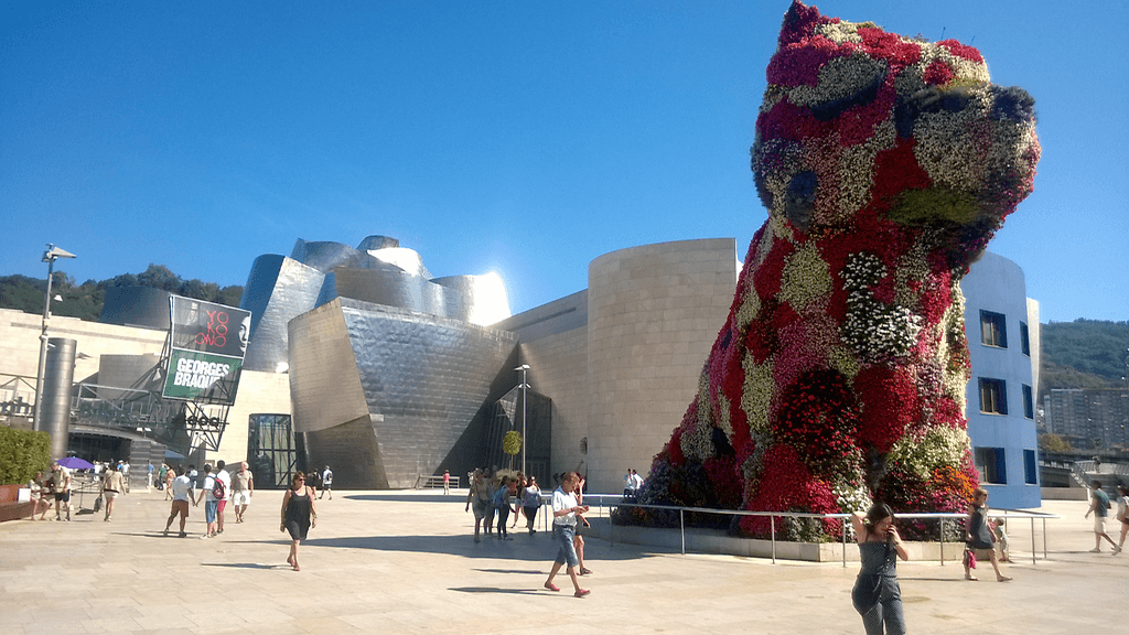 Guggenheimin museo Bilbaossa Espanjassa. Kuvaaja: Jarkko Sipilä.