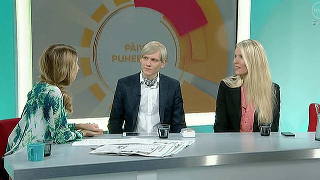 Teemu Arina ja Nelli Lähteenmäki vierailvat Huomenta Suomessa puhumassa biohakkeroinnista ja itsensä mittaamisesta.