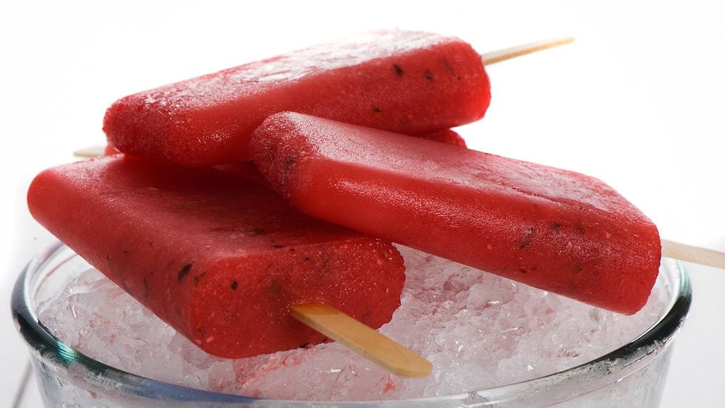 Alkoholia sisältävät mehujäät tai jäätelöt voivat Raittiuden ystävien mukaan lisätä nuorten kiinnostusta alkoholijuomia kohtaan.