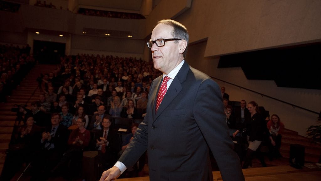 Nokia nousi maailman suurimmaksi matkapuhelinvalmistajaksi Jorma Ollilan johdolla.