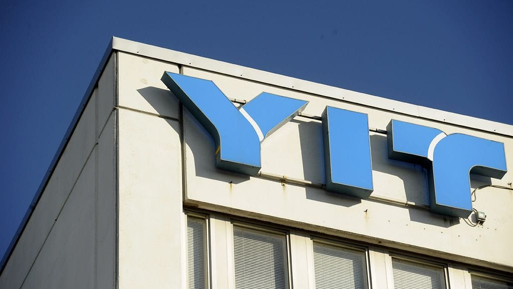 Yhtiö aloittaa samalla muutosneuvottelut Ruotsissa. Neuvottelujen piirissä on noin 125 ihmistä.