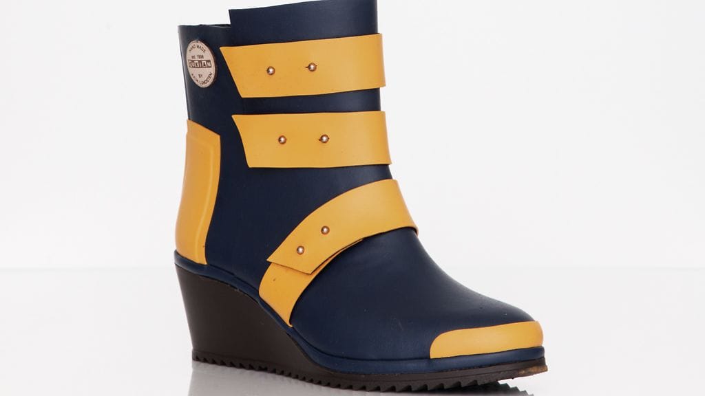 Julia-Lundsten-WLStrapBluYel2_42264