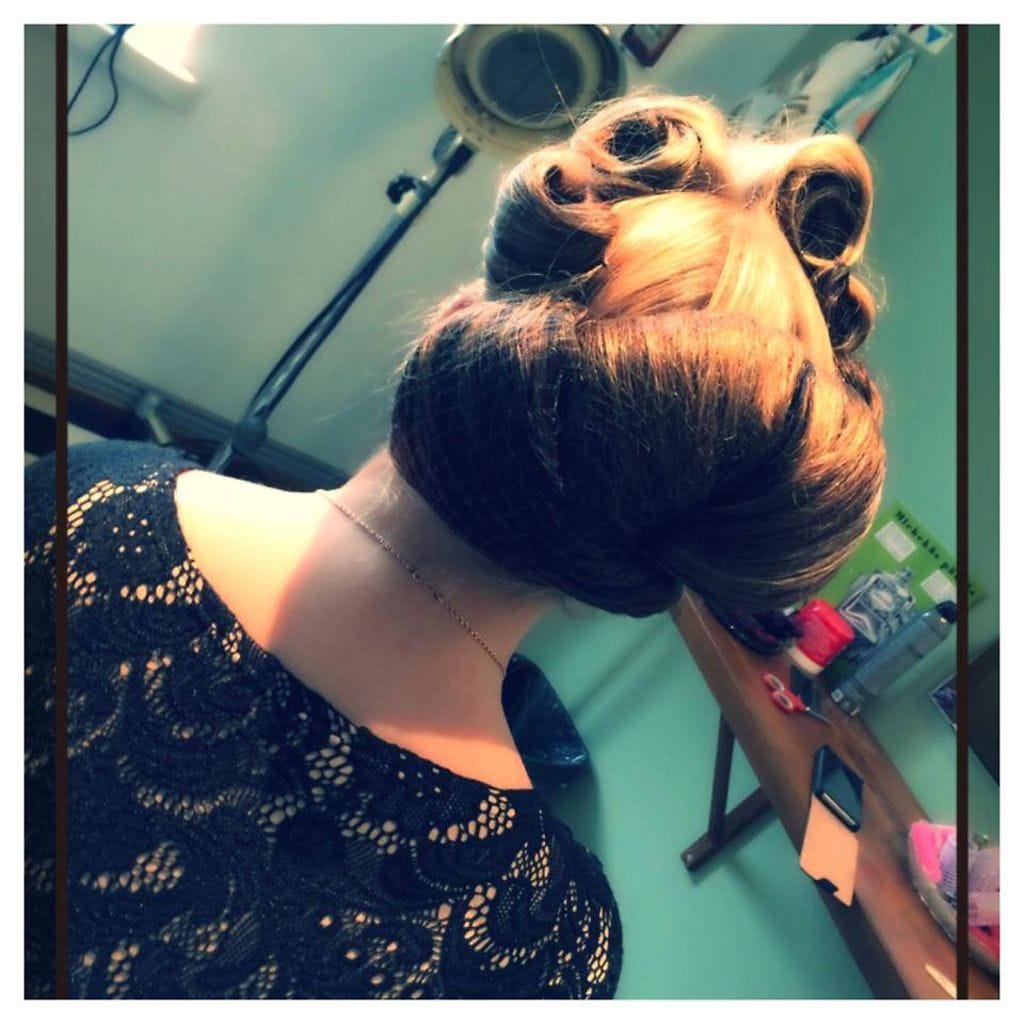 10689911_780849311980884_3071084859939180917_n