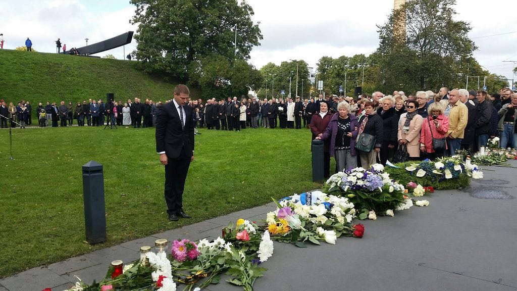 20140928_122835_resized