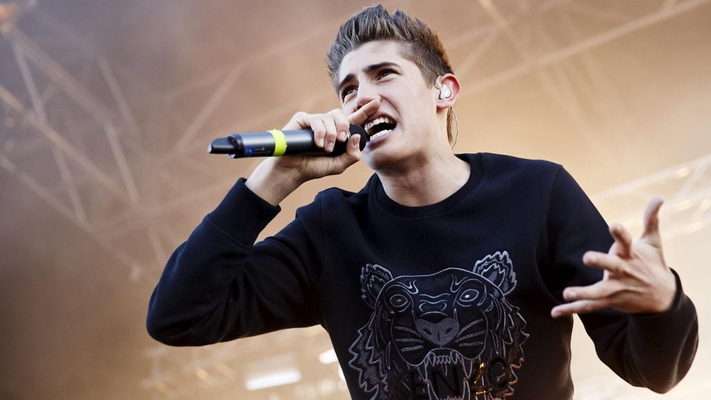 Robin esiintyi kauppakeskus Kaaressa lauantaina 27. syyskuuta 2014. (1)