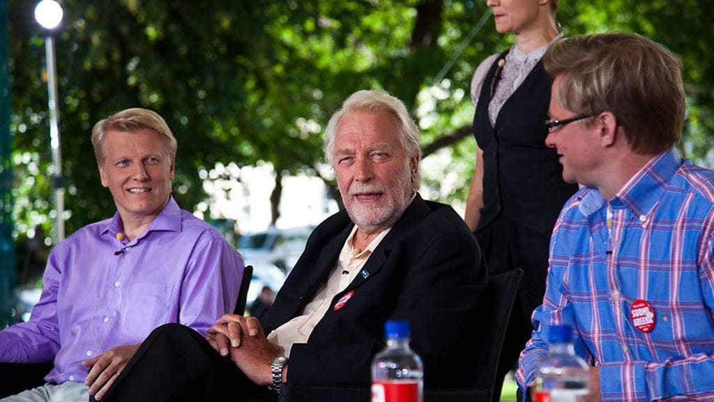 Kimmo Tiilikainen, Matti Putkonen, Mikael Jungner SuomiAreenan puoluetentissä. Kuvaaja: Ville Malja