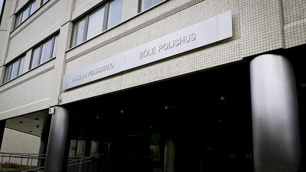 Takaa-ajo alkoi Pasilan poliisitalolta.