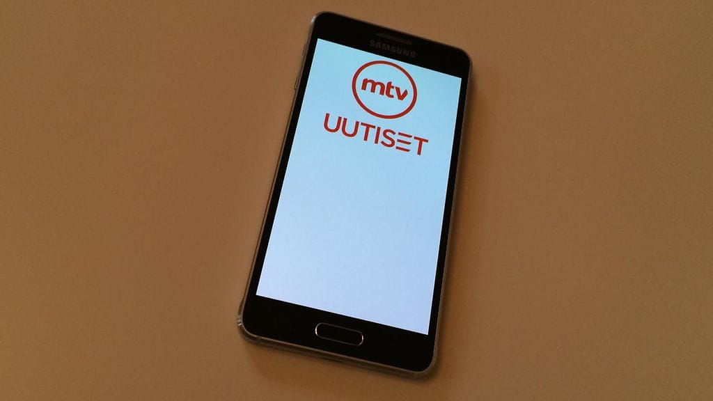 Samsung Galaxy Alpha on korealaisvalmistajan tähänastisista Galaxy-sarjan kännyköistä laadukkaimman tuntunen.