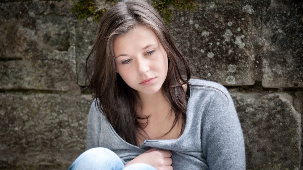 Yhä useammat nuoret tytöt kärsivät huonosta itsetunnosta.