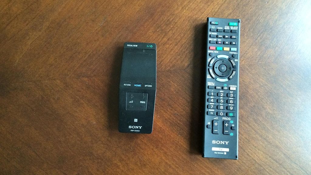 Sony KD65X9005B 4K-television kaukosäätimet