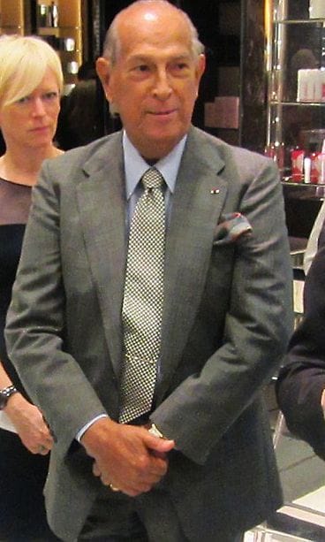 Oscar de la Renta edusti vielä syyskuussa 2014 New Yorkissa. (1)
