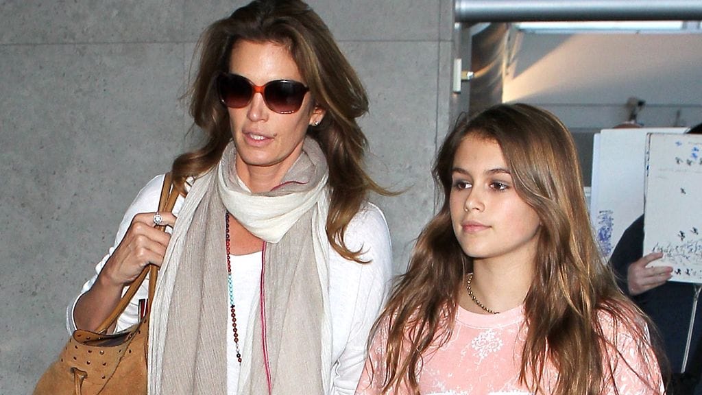 Cindy Crawford Kaia-tyttärensä kanssa.