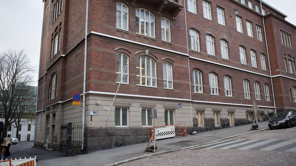 Oppivelvollisuusiän nostolla nuoret saattaisivat jatkaa todennäköisemmin toiselle asteelle.