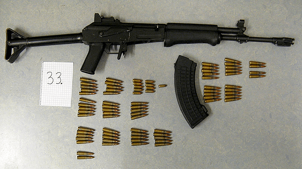 4 Cannonball salakapakka