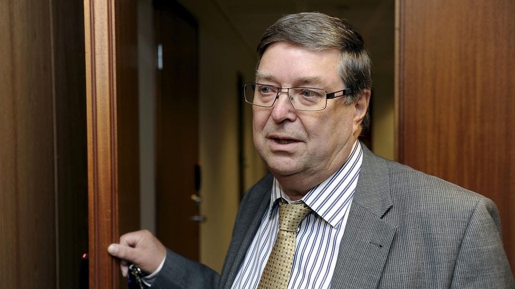 Lasse Laatunen on Elinkeinoelämän keskusliiton eläkkeelle jäänyt työmarkkinajohtaja.