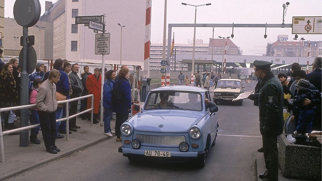 Berliinin muurin murtumisesta 25 vuotta.