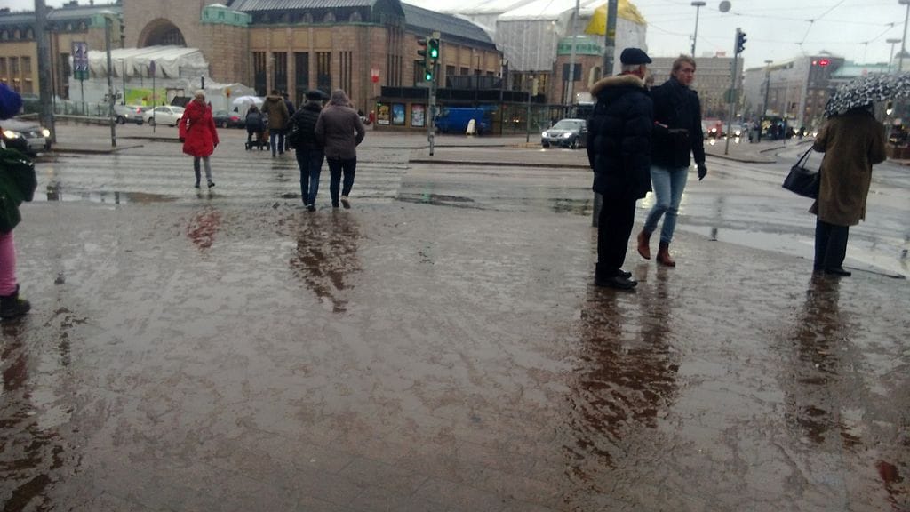 Sadetta ja harmaata. Tällaisetko ovat tulevaisuudessa Helsingin talvet?