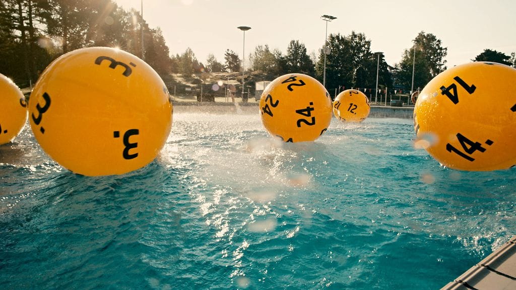 Lotossa voi tulla jopa kaksi kertaa sama rivi peräkkäin ja sen todennäköisyys on yhä 1/15 miljoonaan.