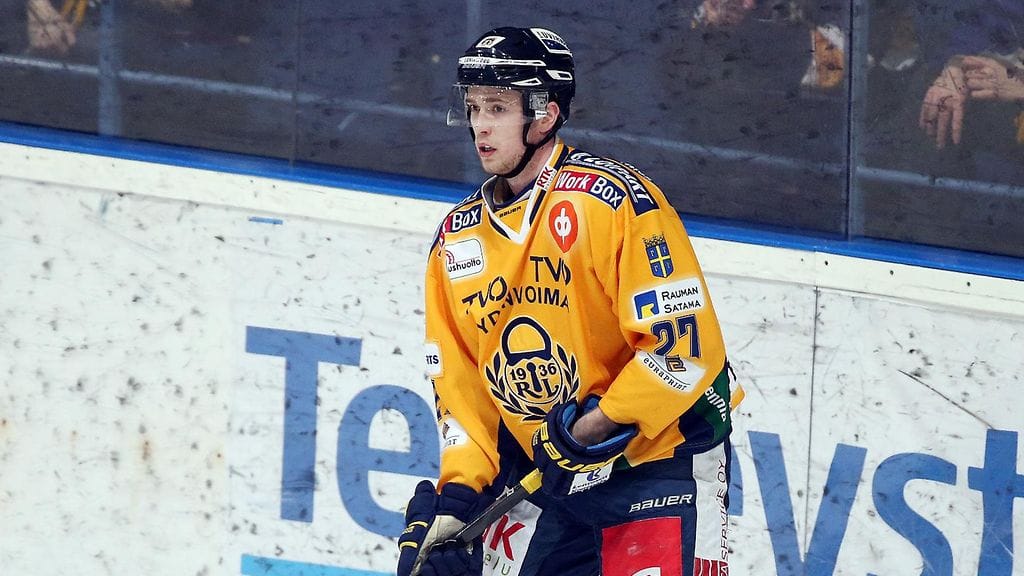 Juho Tommila ratkaisi Liiga-uransa avausmaalilla pisteet Raumalle.