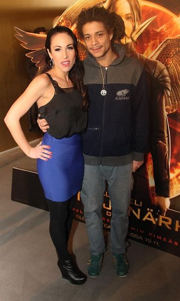 Laulaja Janna ja räppäri Juno.