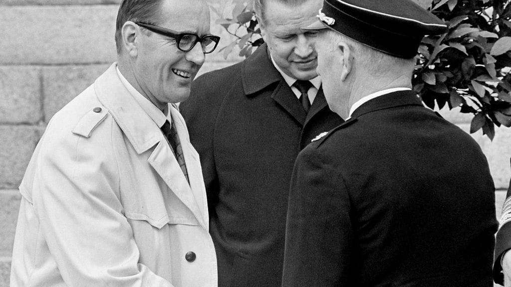 Niilo Tarvajärvi poliisiauto