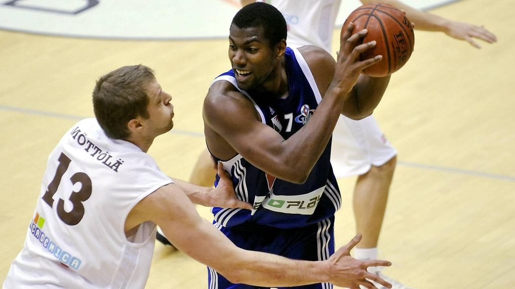 Darren Fells, Hanno Möttölä, ToPo - Kataja, 2011