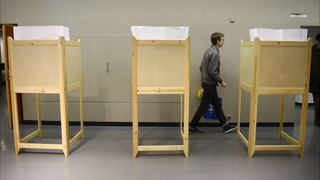 Yhdistys aikoo kerätä vaadittavat 5000 kannattajakorttia ja rekisteröityä puolueeksi vielä ennen kevään 2017 kuntavaaleja. Kuvituskuva.