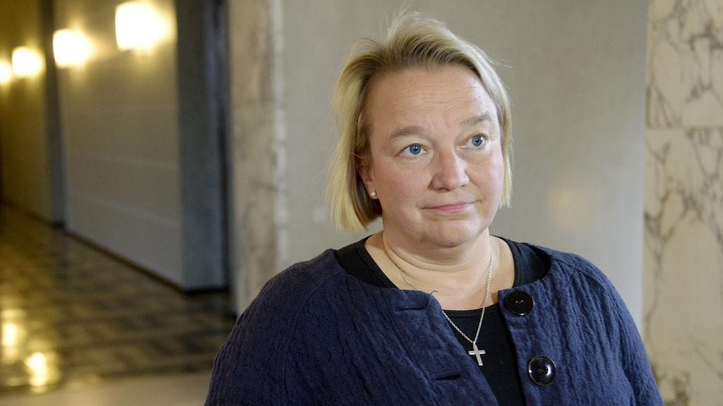 Tuija Braxin mukaan isoissa uudistuksissa on keskityttävä valmistelun huolellisuuteen.