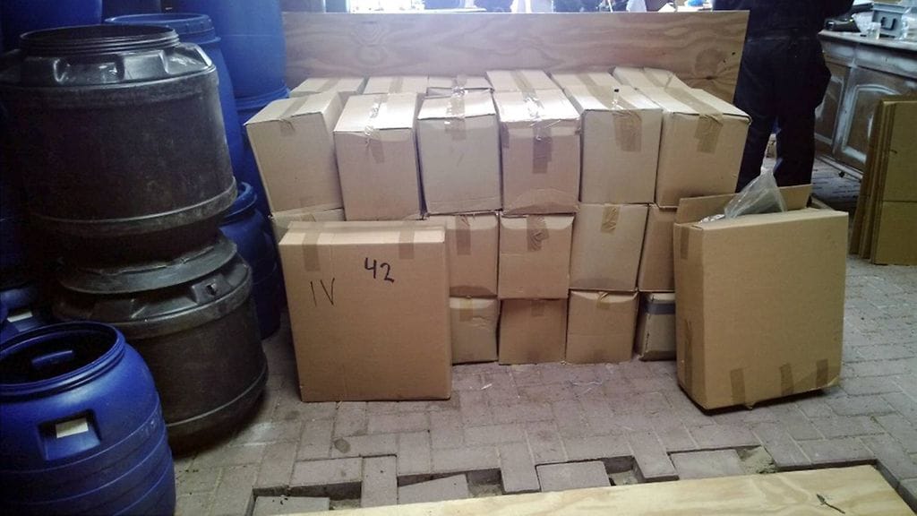 KRP julkaisi tapauksesta tiedottaessaan kuvia takavarikoiduista huumeusaineista. Kuvan aineet takavarikoitiin Hollannissa.