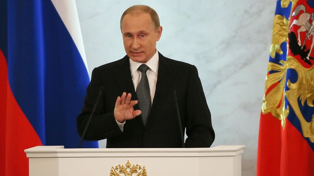 Solovein mukaan Putin on mielellään tekemisissä nuorten kanssa, mutta esiintyminen vanhempana ja viisaampana ei oikein toimi.