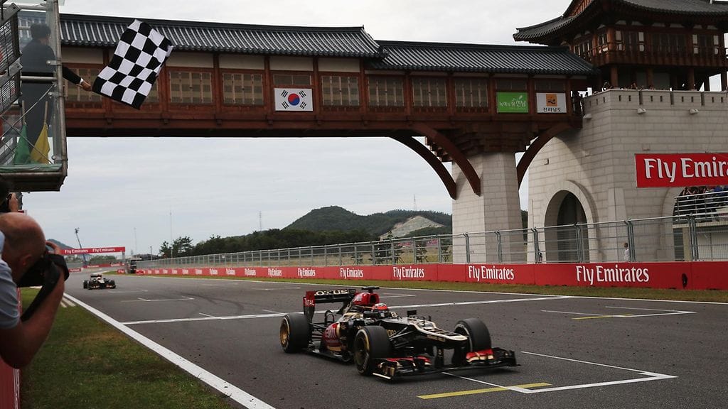 Kimi Räikkönen Lotuksellaan Korean GP:ssä lokakuussa 2013.