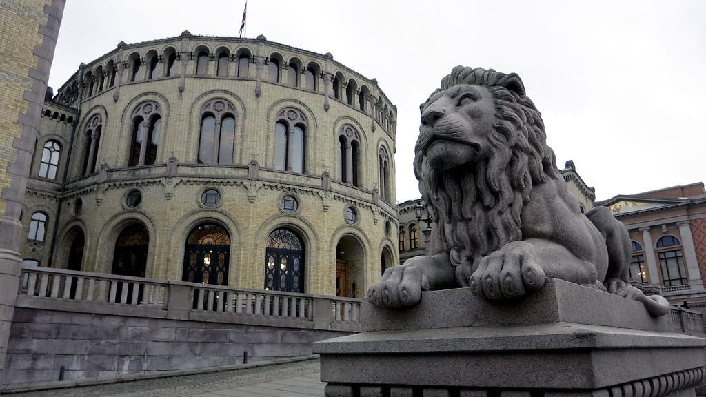 Norjan parlamentti Stortinget Oslossa.