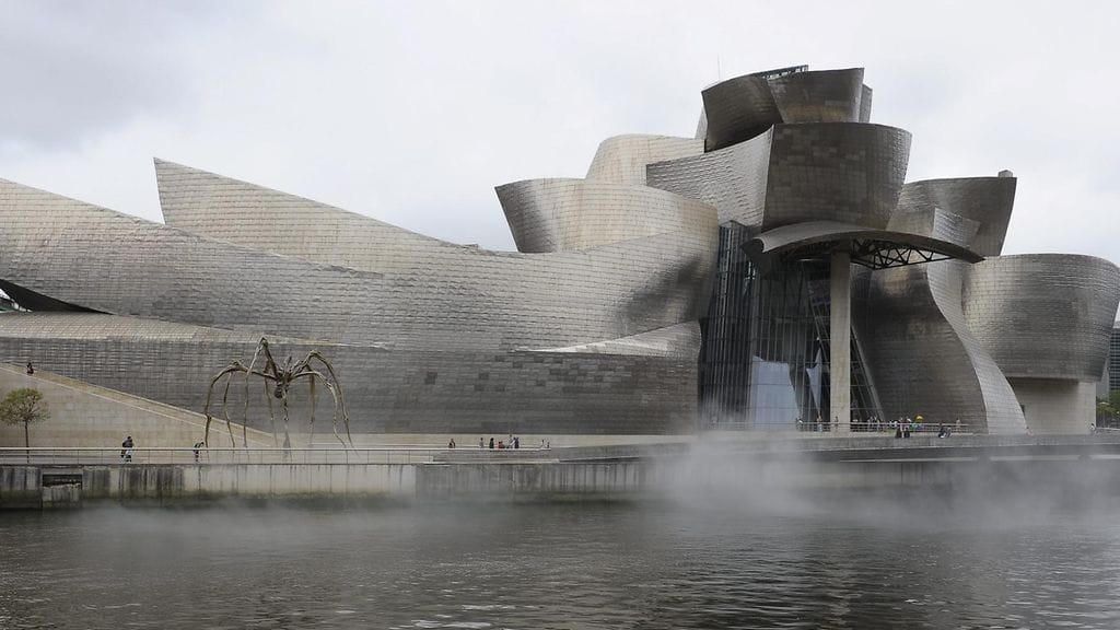 Guggenheim-museo Bilbaossa.
