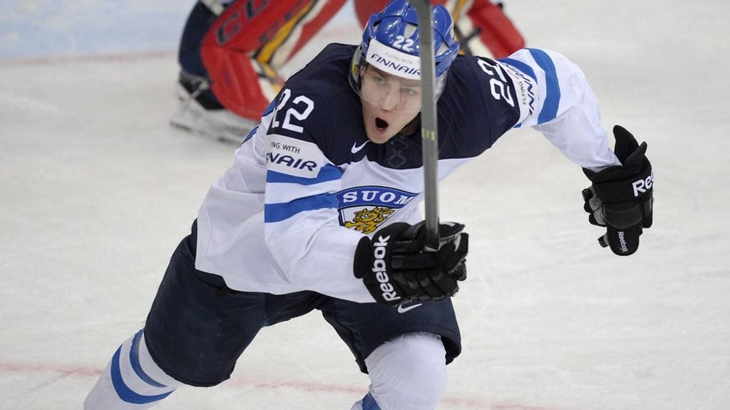 Miikka Salomäki pelasi viime kevään MM-kisoissa Suomen joukkueessa.