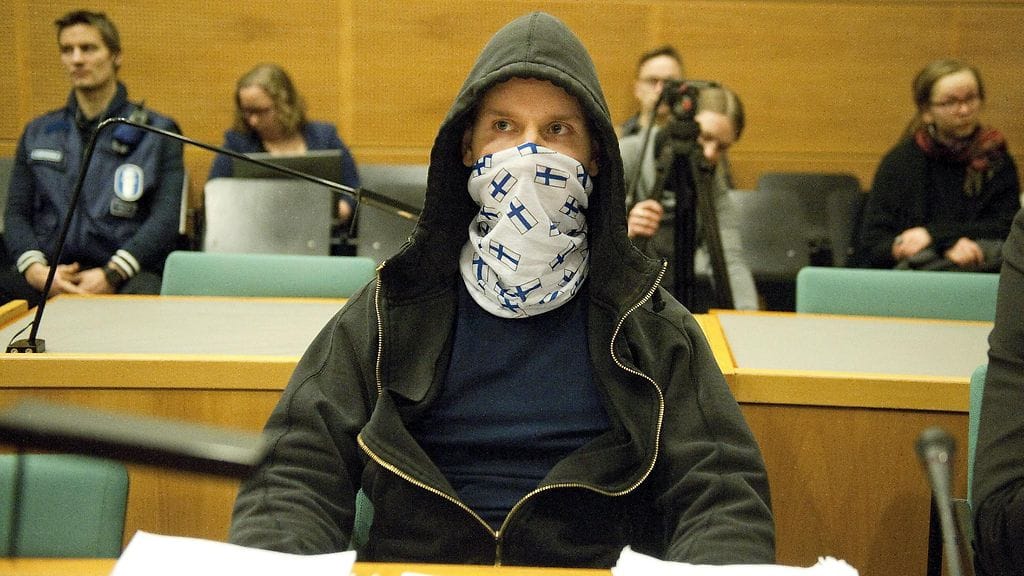 24-vuotiasta miestä syytetään muun muassa pahoinpitelystä.