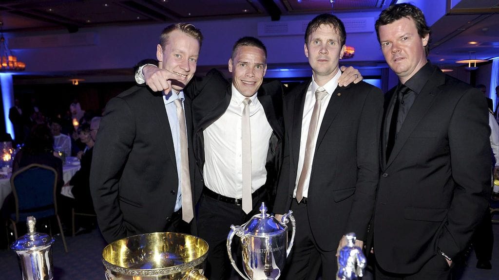 Ässä-mestarit Antti Raanta, Ville Uusitalo, Aki Uusikartano ja Karri Kivi