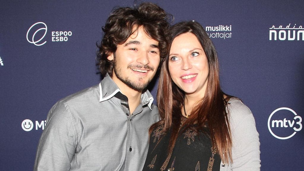 Amadeus Lundbergin Lara-puoliso on jättänyt avioerohakemuksen.