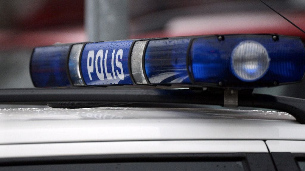 Kuljettaja ei totellut poliisin pysähtymiskäskyä vaan lähti pakenemaan.