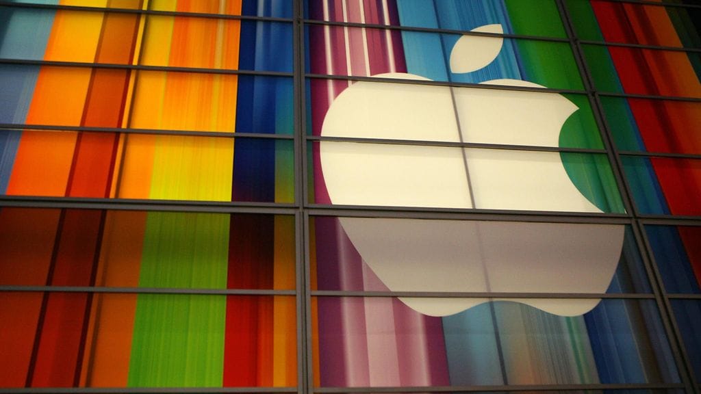 Romupaalista löytynyt Apple-harvinaisuus myytiin tuntemattomana pysytelleelle keräilijälle huutokaupassa 200 000 taalalla (183 000 eurolla).