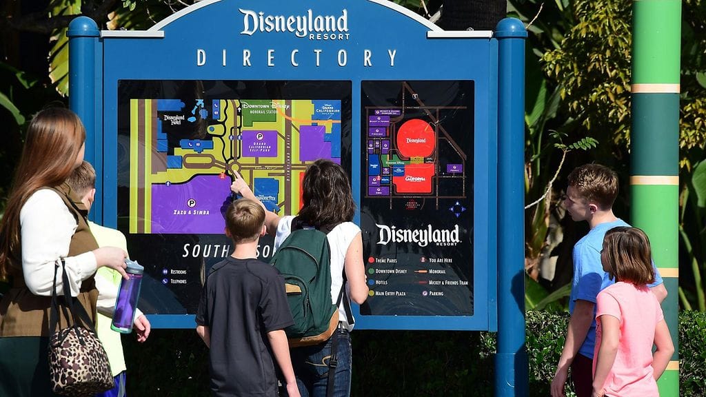 Tammikuussa havaittiin Kalifornian Disneylandin huvipuistosta kulkeutuneen yli sata tuhkarokkotartuntatapausta.