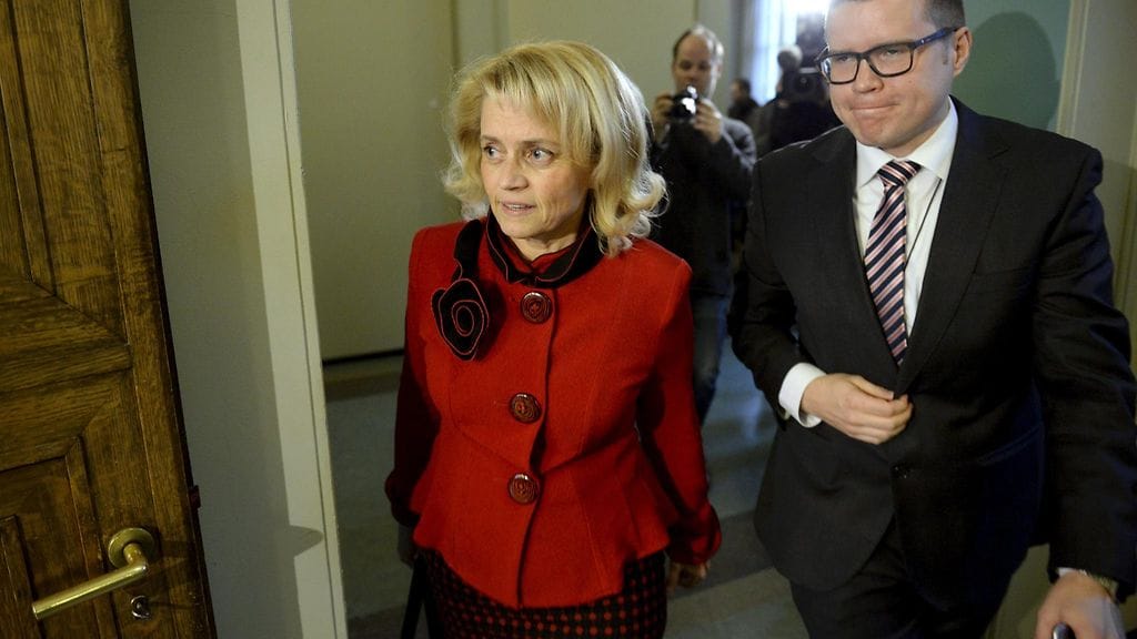 Kristillisdemokraattien puheenjohtaja Päivi Räsänen ja puoluesihteeri Asmo Maanselkä.