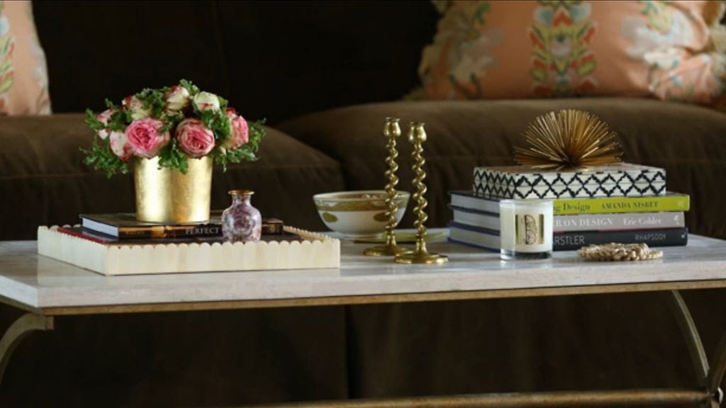 sisustus olohuone pöytä