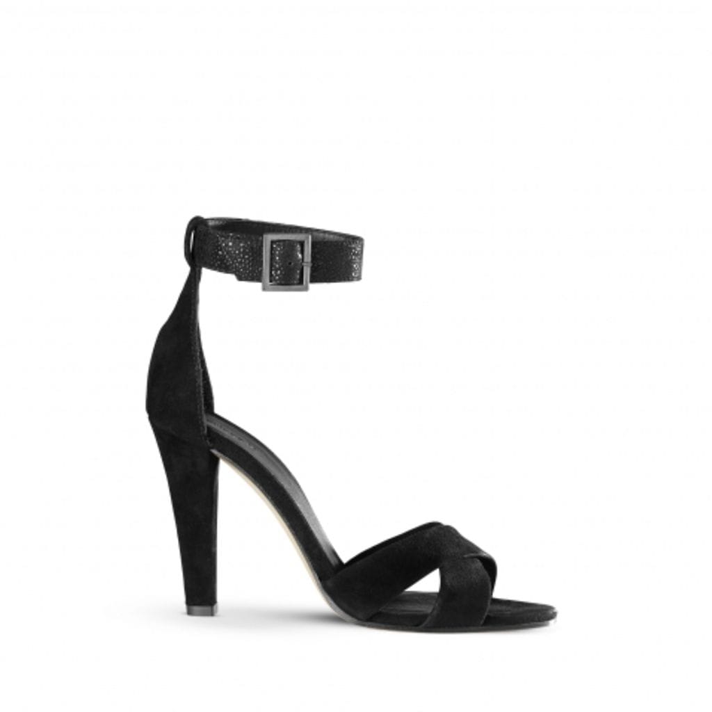 Shoes_310EUR