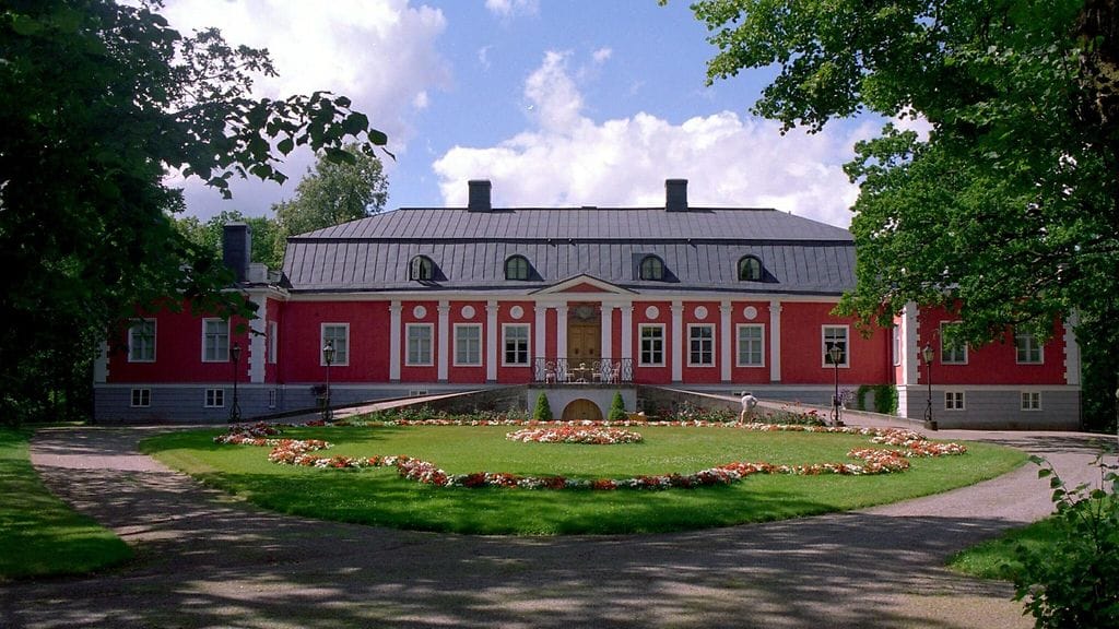 Sammon konsernijohtaja Björn Wahlroos lahjoitti kartanon pojalleen.