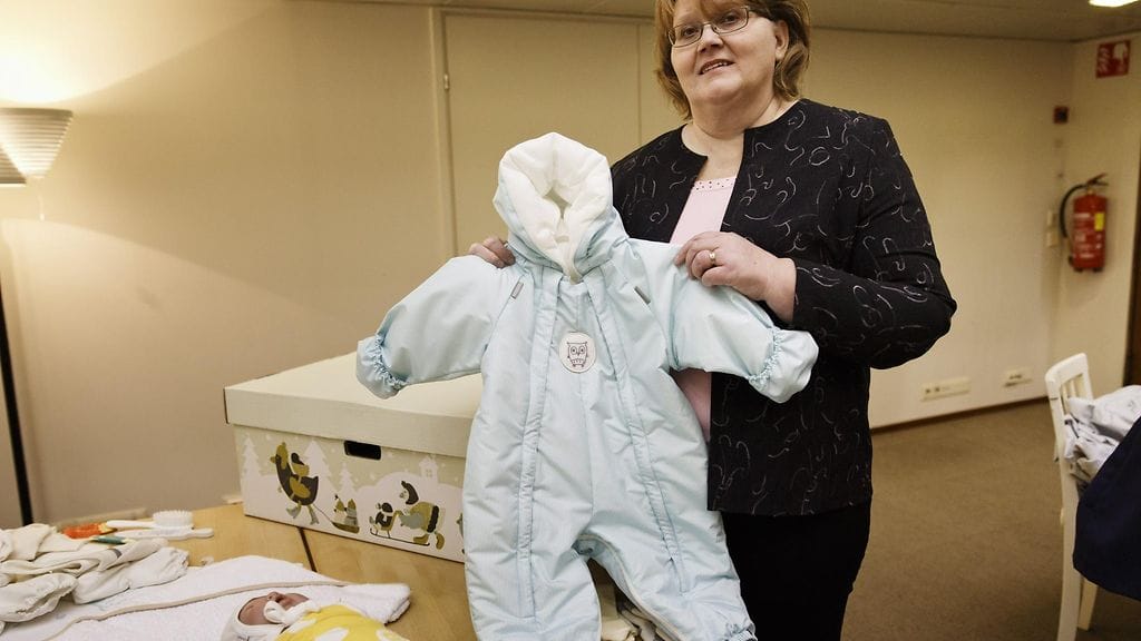 28451269 Äitiyspakkaus 2015