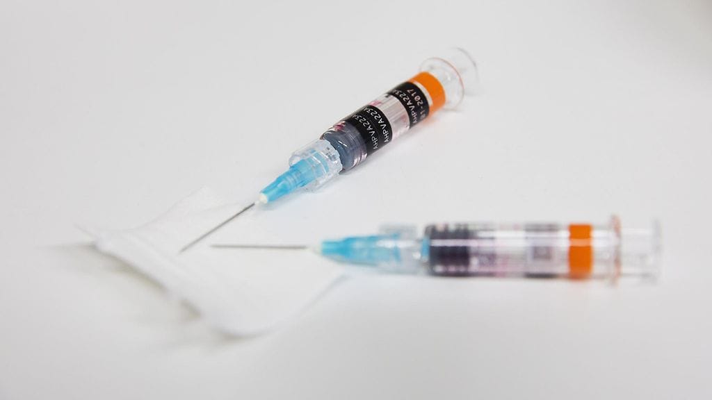 Rokotusinnossa on isoja eroja eri puolilla maata.