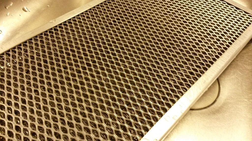 liesituuletin suodatin puhdas