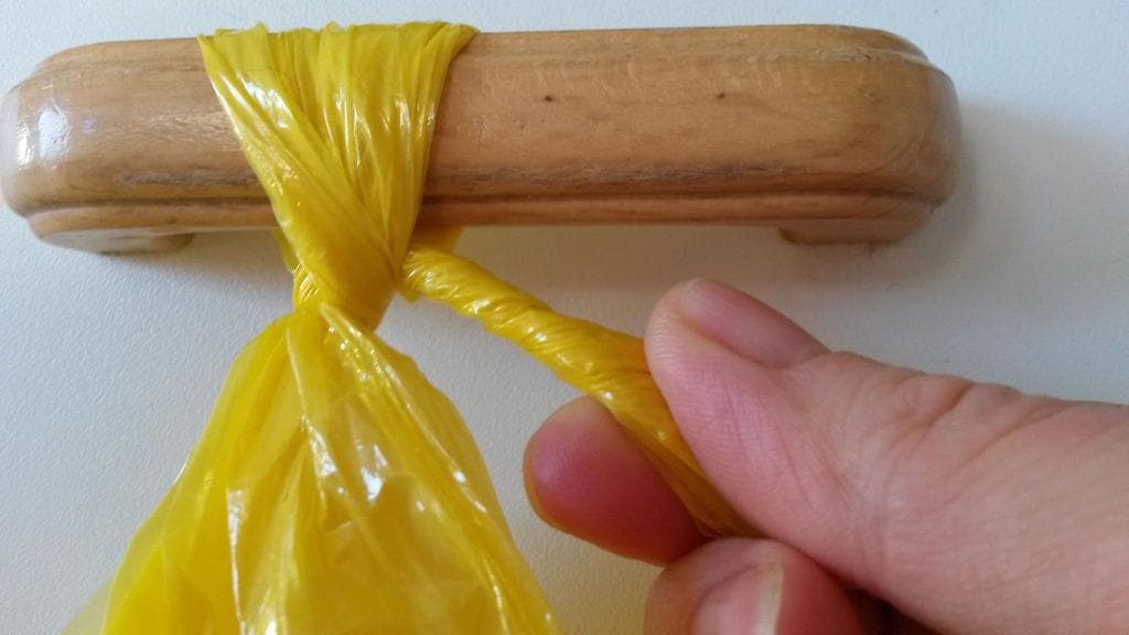 muovipussi kieritä