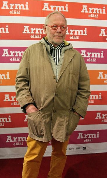 Ristomatti Ratia Armi Elää kutsuvierasnäytös